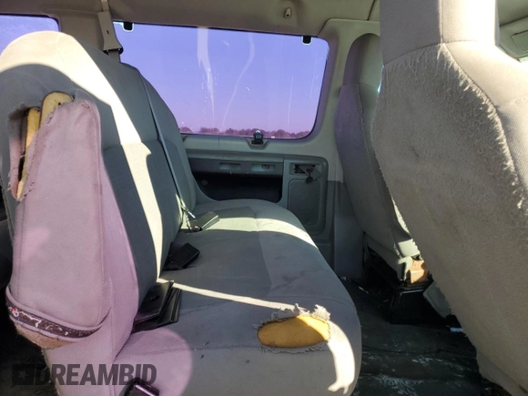 2008 Ford Econoline Passenger XL with VIN 1FBSS31L58DA58286, listed as a Copart auction lot 85953774 with 205,627 mi miles and Salvage Title. Bid and sale history available at DreamBid. Image 11.