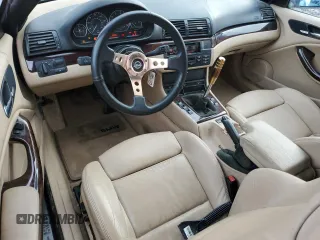 2001 BMW 3 Series 325Ci with VIN WBABS334X1JY41304, listed as a Copart auction lot 85814304 with 93,527 mi miles and Salvage Title. Bid and sale history available at carsss.com. Image 8.