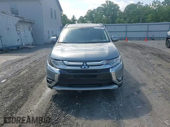 2016 Mitsubishi Outlander SE with VIN JA4AZ3A30GZ000679, listed as a Copart auction lot 61817885 with 81,316 mi miles and Salvage title. Bid and sale history available at DreamBid. Image 14.