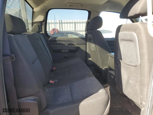 2010 Chevrolet Silverado 1500 LT with VIN 3GCRKSE32AG180465, listed as a Copart auction lot 48668995 with 155,285 mi miles and Clean Title. Bid and sale history available at carsss.com. Image 10.