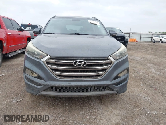 2016 Hyundai Tucson Limited z VIN KM8J33A22GU181677, wystawiony jako IAAI lot #42254025 z przebiegiem 239 287 mil mil oraz . Historia ofert i sprzedaży dostępna na DreamBid. Obrazek 6.