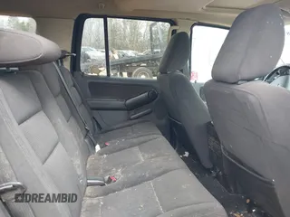 2010 Ford Explorer XLT with VIN 1FMEU7DE3AUA19513, listed as a IAAI auction lot 41787455 with 224,906 mi miles. Bid and sale history available at carsss.com. Image 8.