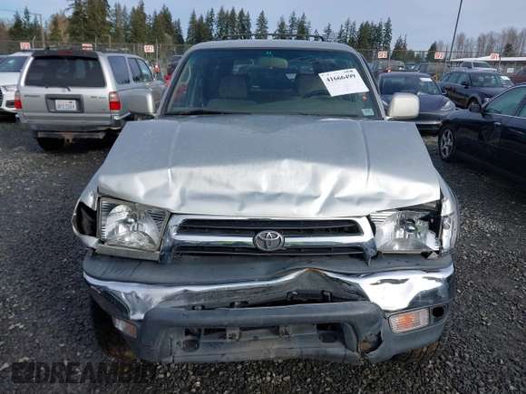 1999 Toyota 4Runner SR5 z VIN JT3HN86R0X0196528, wystawiony jako IAAI lot #41666499 z przebiegiem 294 216 mil mil oraz . Historia ofert i sprzedaży dostępna na DreamBid. Obrazek 12.