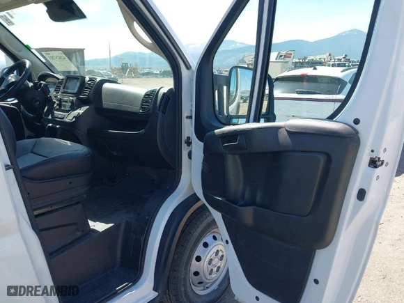2023 Ram ProMaster Cargo Van with VIN 3C6LRVDG5PE545420, listed as a IAAI auction lot 42028783 with 37,263 mi miles. Bid and sale history available at carsss.com. Image 5.