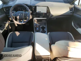 2023 Lexus NX 250 с VIN 2T2ADCAZ1PC004724, выставлен на аукционе Copart как лот 84143904 с пробегом 8 949 миль миль и На запчасти • Non repairable. История ставок и продаж доступна на DreamBid. Изображение 8.