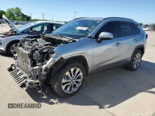 2021 Toyota RAV4 XLE Premium with VIN 2T3C1RFV7MC096763, listed as a Copart auction lot 53581025 with 77,553 mi miles and Clean Title. Bid and sale history available at carsss.com. Image 1.