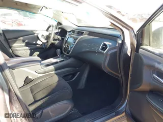 2020 Nissan Murano S with VIN 5N1AZ2AJXLN151671, listed as a IAAI auction lot 41091750 with 118,497 mi miles. Bid and sale history available at carsss.com. Image 5.