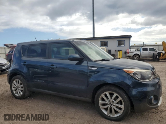 2018 Kia Soul + with VIN KNDJP3A59J7505944, listed as a Copart auction lot 50811405 with 102,451 mi miles and Clean Title. Bid and sale history available at carsss.com. Image 4.