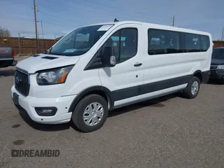 2024 Ford Transit Passenger XL с VIN 1FBAX2Y82RKA83460, выставлен на аукционе IAAI как лот 41840551 с пробегом 19 106 миль миль и . История ставок и продаж доступна на DreamBid. Изображение 18.