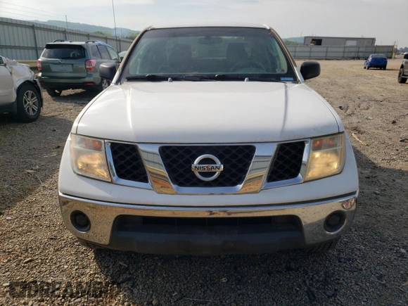 2005 Nissan Frontier 4WD LE with VIN 1N6AD07W75C456793, listed as a Copart auction lot 54417955 with 305,115 mi miles and Clean Title. Bid and sale history available at carsss.com. Image 5.