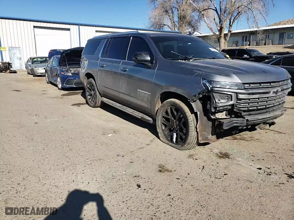 2022 Chevrolet Suburban Premier with VIN 1GNSKFKD6NR102953, listed as a Copart auction lot 43290145 with 75,274 mi miles and Salvage Title. Bid and sale history available at carsss.com. Image 11.