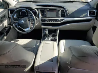 2017 Toyota Highlander LE z VIN 5TDZZRFH5HS234495, wystawiony jako Copart lot #54248375 z przebiegiem 77 604 mil mil oraz Szkoda całkowita • Salvage title. Historia ofert i sprzedaży dostępna na DreamBid. Obrazek 8.