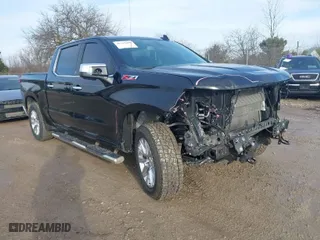2019 Chevrolet Silverado 1500 LTZ with VIN 3GCUYGED2KG252507, listed as a IAAI auction lot 41115699 with 98,516 mi miles. Bid and sale history available at carsss.com. Image 1.