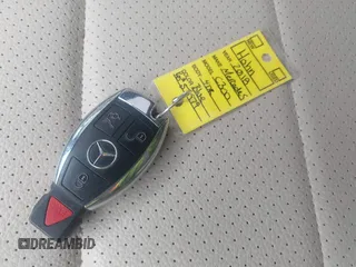 2018 Mercedes-Benz C 300 with VIN 55SWF4KB3JU246606, listed as a IAAI auction lot 41844444 with 39,687 mi miles and . Bid and sale history available at carsss.com. Image 11.