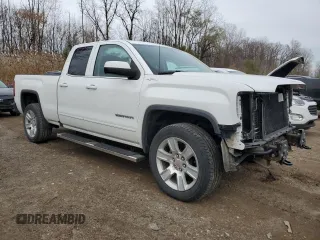2019 GMC Sierra 1500 Limited SLE with VIN 2GTV2MEC9K1118615, listed as a Copart auction lot 80111674 with 71,354 mi miles and Clean Title. Bid and sale history available at carsss.com. Image 4.