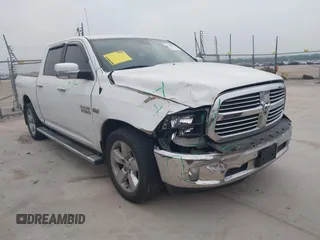 2015 Ram 1500 Outdoorsman z VIN 1C6RR6LT0FS784707, wystawiony jako IAAI lot #42248614 z przebiegiem 174 920 mil mil oraz . Historia ofert i sprzedaży dostępna na DreamBid. Obrazek 1.