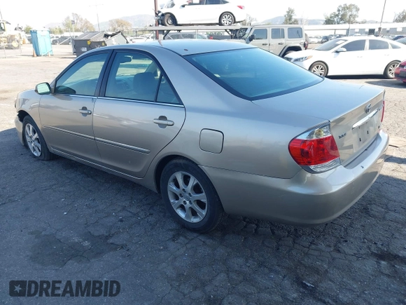2005 Toyota Camry LE with VIN 4T1BF32K55U592479, listed as a IAAI auction lot 41974250 with 184,767 mi miles and . Bid and sale history available at DreamBid. Image 3.