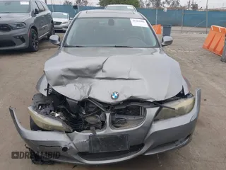 2011 BMW 3 Series 328i with VIN WBAPH5G54BNM76826, listed as a IAAI auction lot 42282906 with Not provided miles and . Bid and sale history available at DreamBid. Image 12.