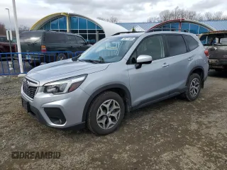 2021 Subaru Forester Premium with VIN JF2SKAFC4MH421349, listed as a Copart auction lot 49711495 with 34,128 mi miles and Salvage Title. Bid and sale history available at carsss.com. Image 1.