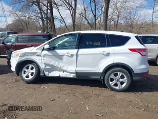 2015 Ford Escape SE with VIN 1FMCU9GX5FUB15747, listed as a IAAI auction lot 41741531 with 95,027 mi miles. Bid and sale history available at carsss.com. Image 14.