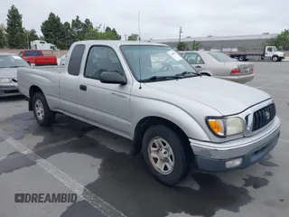 2003 Toyota Tacoma z VIN 5TEVL52N33Z239971, wystawiony jako IAAI lot #42081601 z przebiegiem 469 464 mil mil oraz . Historia ofert i sprzedaży dostępna na DreamBid. Obrazek 1.