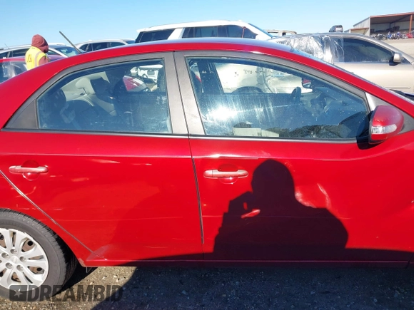 2010 Kia Forte EX z VIN KNAFU4A22A5302042, wystawiony jako IAAI lot #41875786 z przebiegiem 236 529 mil mil oraz . Historia ofert i sprzedaży dostępna na DreamBid. Obrazek 13.