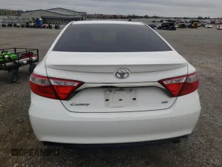 2015 Toyota Camry XLE with VIN 4T1BF1FK3FU941106, listed as a Copart auction lot 51180205 with 124,306 mi miles and Salvage Title. Bid and sale history available at carsss.com. Image 6.