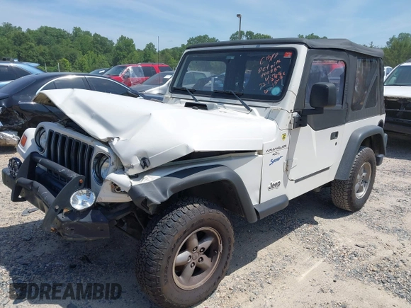 1998 Jeep Wrangler Sport с VIN 1J4FY19S2WP721248, выставлен на аукционе IAAI как лот 42553613 с пробегом 186 494 миль миль и . История ставок и продаж доступна на DreamBid. Изображение 17.