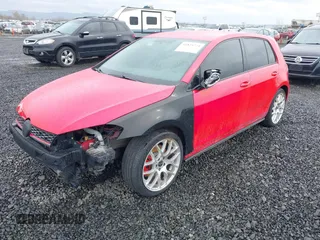 2017 Volkswagen GTI S z VIN 3VW5T7AU9HM030871, wystawiony jako IAAI lot #41825773 z przebiegiem 81 672 mil mil oraz . Historia ofert i sprzedaży dostępna na DreamBid. Obrazek 2.