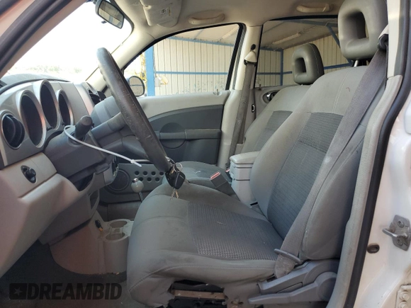 2008 Chrysler PT Cruiser Touring z VIN 3A8FY58BX8T132535, wystawiony jako Copart lot #64319545 z przebiegiem 136 857 mil mil oraz Szkoda całkowita • Salvage title. Historia ofert i sprzedaży dostępna na DreamBid. Obrazek 7.