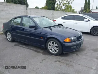2000 BMW 3 Series 323i z VIN WBAAM3335YFP68157, wystawiony jako IAAI lot #42029364 z przebiegiem 105 078 mil mil oraz . Historia ofert i sprzedaży dostępna na DreamBid. Obrazek 1.