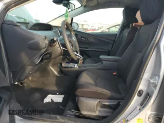 2022 Toyota Prius L Eco z VIN JTDKAMFU0N3161381, wystawiony jako Copart lot #41439605 z przebiegiem 172 864 mil mil oraz Szkoda całkowita • Salvage title. Historia ofert i sprzedaży dostępna na DreamBid. Obrazek 7.