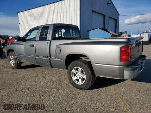 2005 Dodge Dakota SLT with VIN 1D7HE42KX5S314234, listed as a Copart auction lot 46480855 with 135,341 mi miles and Salvage Title. Bid and sale history available at carsss.com. Image 2.