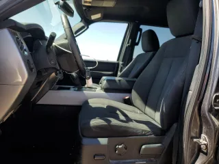2016 Ford Expedition XLT z VIN 1FMJU1HTXGEF29428, wystawiony jako Copart lot #60100935 z przebiegiem 127 072 mil mil oraz Szkoda całkowita • Salvage title. Historia ofert i sprzedaży dostępna na DreamBid. Obrazek 7.