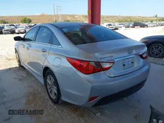 2014 Hyundai Sonata GLS with VIN 5NPEB4AC4EH850109, listed as a IAAI auction lot 42112449 with 167,088 mi miles and . Bid and sale history available at carsss.com. Image 3.