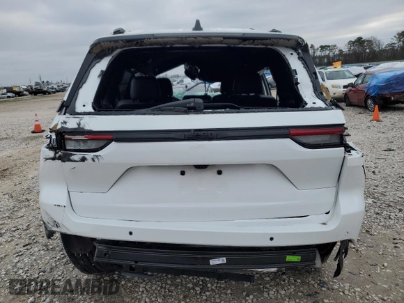 2024 Jeep Grand Cherokee Laredo X с VIN 1C4RJGAG5RC195923, выставлен на аукционе Copart как лот 46088565 с пробегом Не указан миль и На запчасти • Non repairable. История ставок и продаж доступна на DreamBid. Изображение 6.
