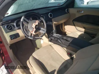2009 Ford Mustang z VIN 1ZVHT84N995114607, wystawiony jako Copart lot #88983095 z przebiegiem Nie podano mil oraz Czysty tytuł • Clean title. Historia ofert i sprzedaży dostępna na DreamBid. Obrazek 8.