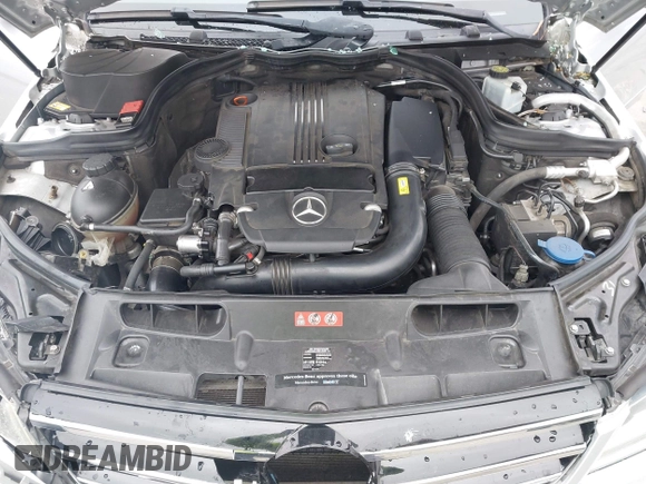 2014 Mercedes-Benz C 250 Sport with VIN WDDGF4HB8EA966999, listed as a IAAI auction lot 42452823 with 143,339 mi miles and . Bid and sale history available at DreamBid. Image 10.