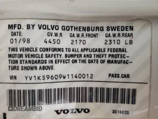 1998 Volvo S90 z VIN YV1KS9609W1140012, wystawiony jako Copart lot #69589044 z przebiegiem 175 864 mil mil oraz Szkoda całkowita • Salvage title. Historia ofert i sprzedaży dostępna na DreamBid. Obrazek 12.