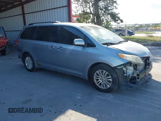 2011 Toyota Sienna XLE AAS with VIN 5TDYK3DC5BS148776, listed as a IAAI auction lot 41525078 with 177,154 mi miles. Bid and sale history available at carsss.com. Image 1.