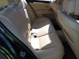 2013 BMW 5 Series 535i xDrive with VIN WBAFU7C5XDDU73107, listed as a IAAI auction lot 42556498 with 177,229 mi miles and . Bid and sale history available at DreamBid. Image 8.