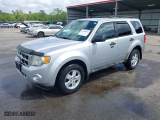 2011 Ford Escape XLT with VIN 1FMCU9D73BKB26014, listed as a IAAI auction lot 41954987 with 156,433 mi miles. Bid and sale history available at carsss.com. Image 2.