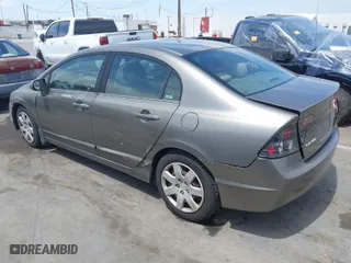 2007 Honda Civic Sdn LX with VIN 1HGFA165X7L046655, listed as a IAAI auction lot 42040146 with 151,751 mi miles. Bid and sale history available at carsss.com. Image 3.