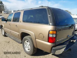 2004 Chevrolet Suburban LS with VIN 1GNEC16Z14J112645, listed as a IAAI auction lot 41699031 with 105,707 mi miles. Bid and sale history available at carsss.com. Image 3.