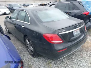 2018 Mercedes-Benz E 300 with VIN WDDZF4JB9JA481624, listed as a IAAI auction lot 41896382 with 96,246 mi miles and . Bid and sale history available at DreamBid. Image 3.