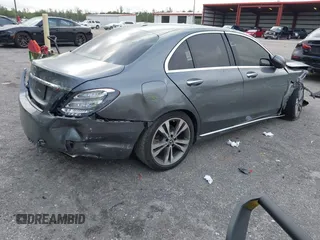 2018 Mercedes-Benz C 300 with VIN 55SWF4JBXJU265610, listed as a IAAI auction lot 41626070 with 46,071 mi miles and . Bid and sale history available at DreamBid. Image 4.