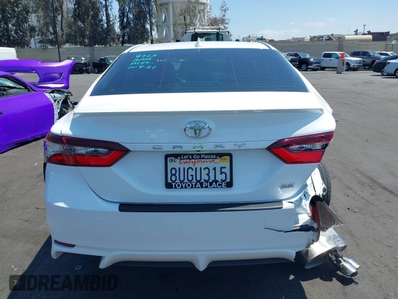 2021 Toyota Camry SE Nightshade with VIN 4T1G11AK9MU421484, listed as a IAAI auction lot 42116813 with 13,696 mi miles and . Bid and sale history available at carsss.com. Image 16.
