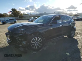 2018 Maserati Levante S z VIN ZN661YUA9JX278976, wystawiony jako Copart lot #46312375 z przebiegiem 96 497 mil mil oraz Szkoda całkowita • Salvage title. Historia ofert i sprzedaży dostępna na DreamBid. Obrazek 1.