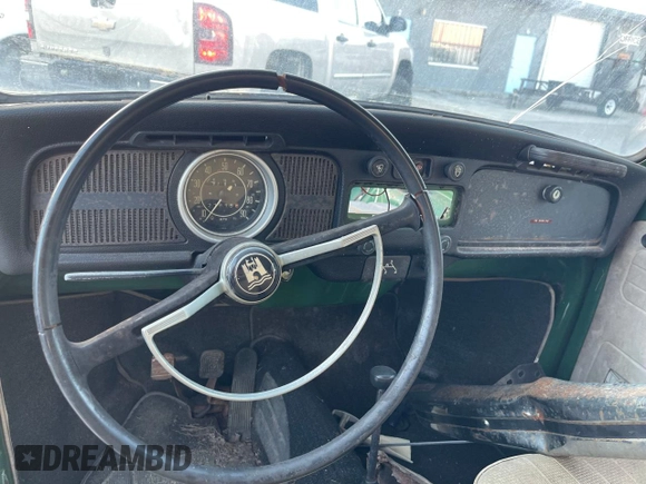 1971 Volkswagen Beetle с VIN 1112951565, выставлен на аукционе Copart как лот 49537455 с пробегом 21 815 миль миль и Чистый • Clean title. История ставок и продаж доступна на DreamBid. Изображение 9.