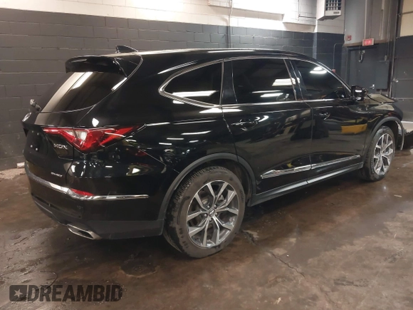2024 Acura MDX w/Technology Package with VIN 5J8YE1H41RL010101, listed as a IAAI auction lot 41510582 with 14,752 mi miles. Bid and sale history available at carsss.com. Image 4.